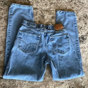 Levi’s 550 Mom Jeans